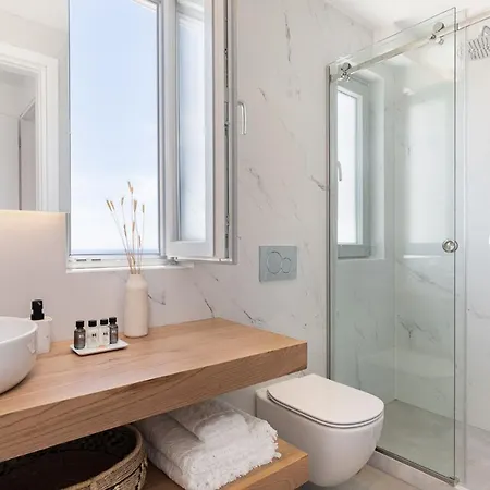 Lefko * Mégas Yialós-Nítes