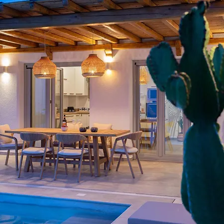 Lefko Mégas Yialós-Nítes